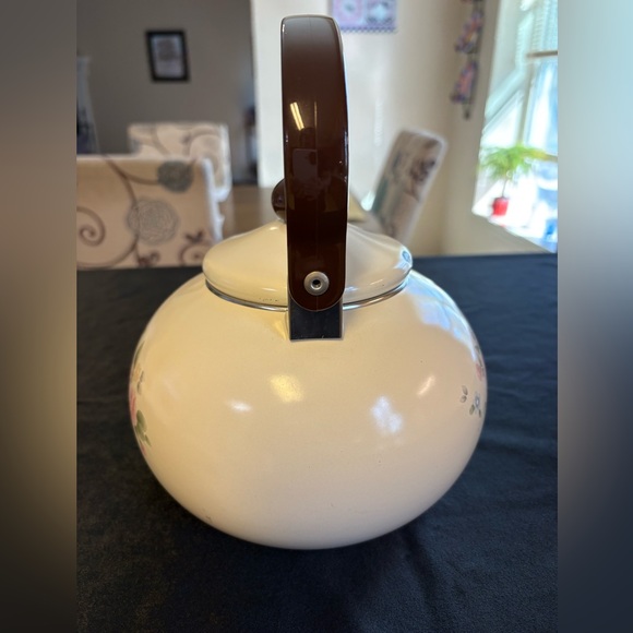 Vintage Metal Teapot It Is A Pfaltzgraff Rose  Pattern - Picture 5 of 10